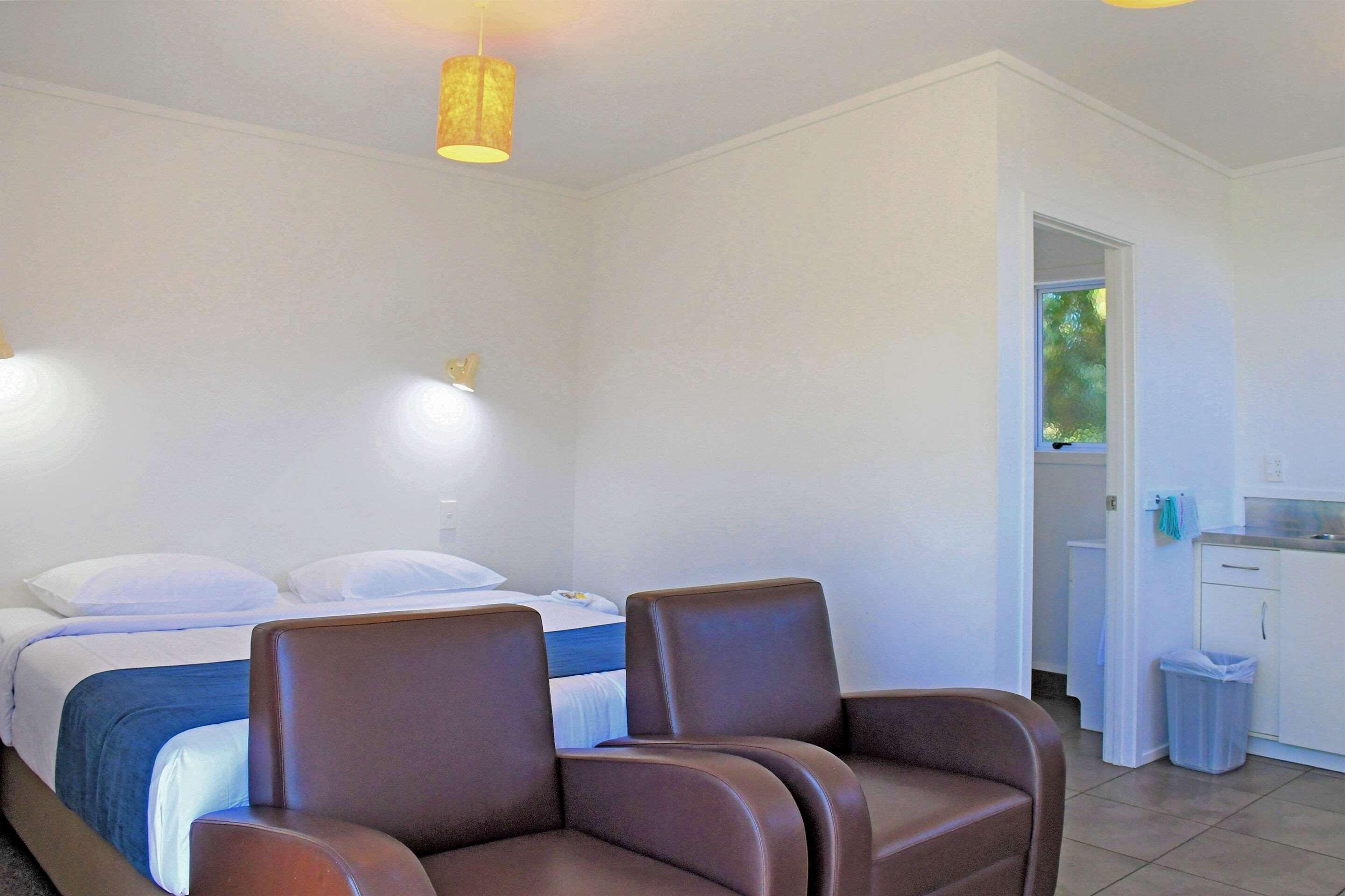 Comfort Westshore Hotel