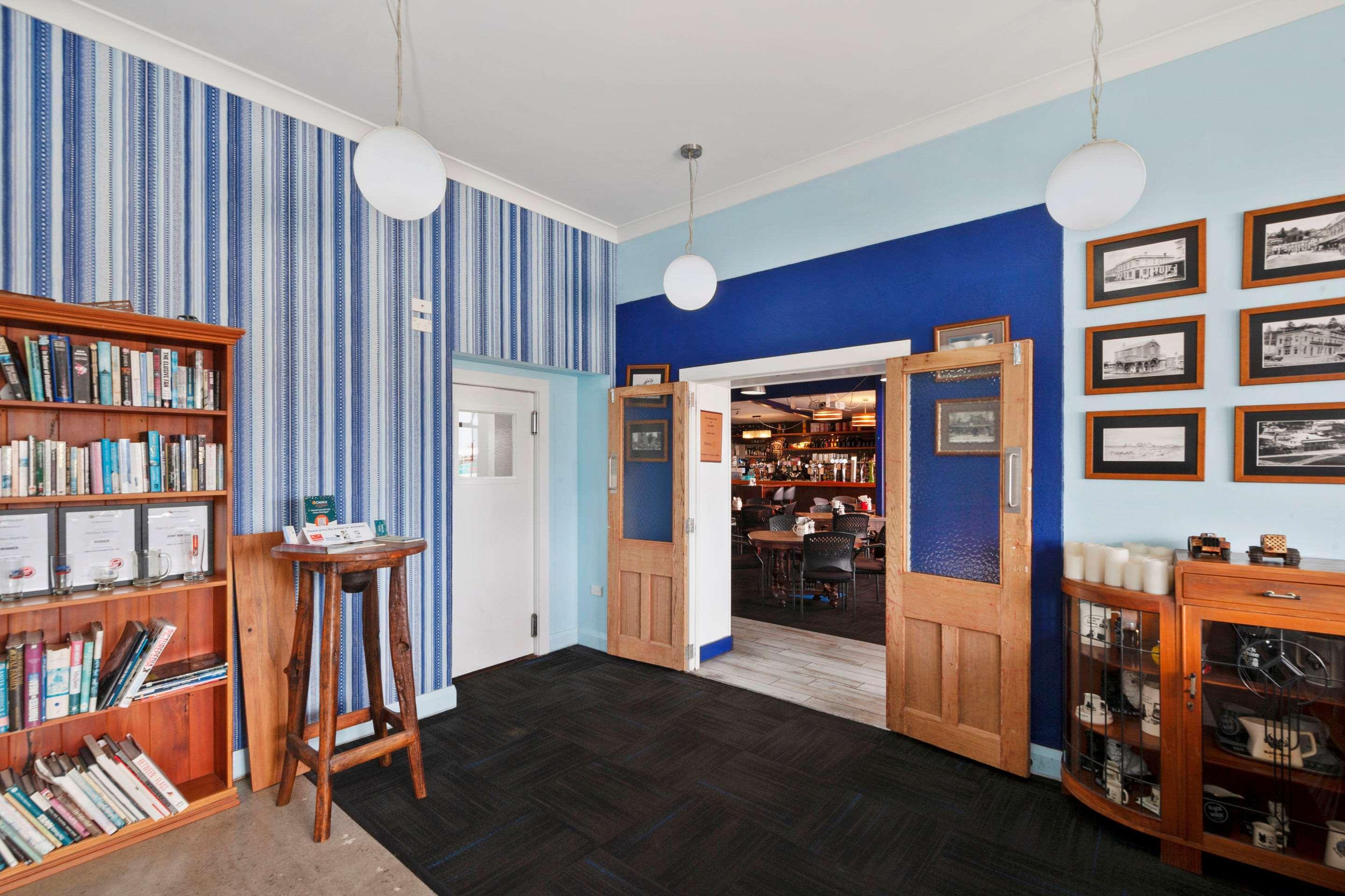 Hotel Comfort Westshore 3*